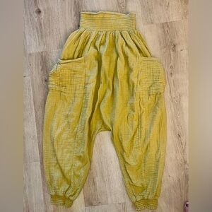 Free People Walk On Fire Pant Pull On Endless Summer Smocked Yellow size S